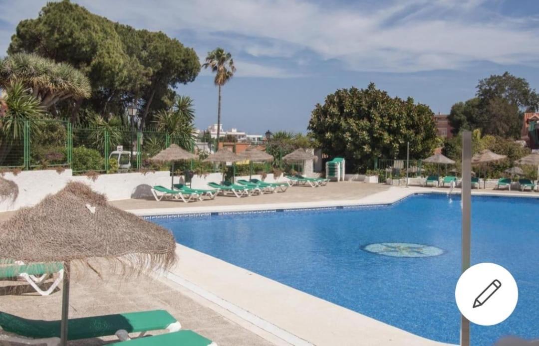 Vacacional Con Piscina * Benalmádena
